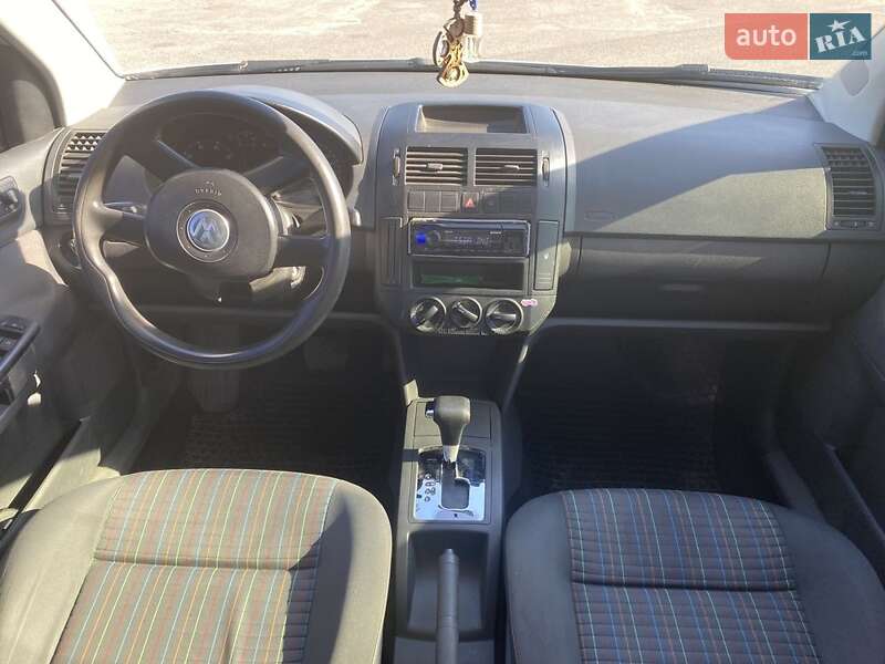 Хетчбек Volkswagen Polo 2008 в Дніпрі