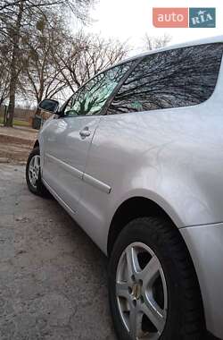 Хэтчбек Volkswagen Polo 2008 в 
