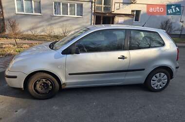 Хетчбек Volkswagen Polo 2003 в 