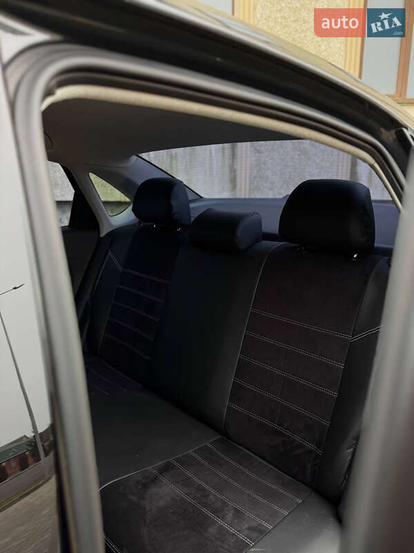 Седан Volkswagen Polo 2013 в Гайсине