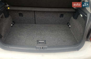 Хэтчбек Volkswagen Polo 2011 в 