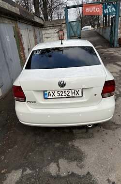 Седан Volkswagen Polo 2013 в 