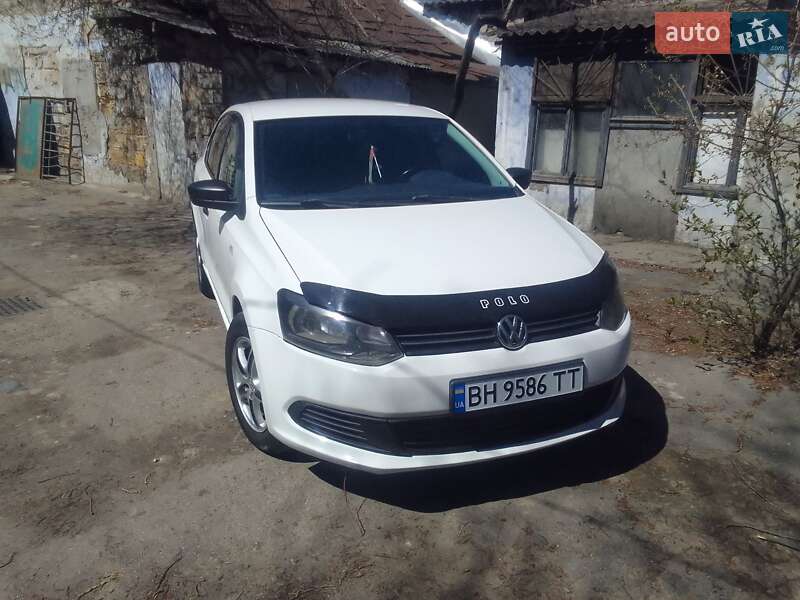 Седан Volkswagen Polo 2013 в 