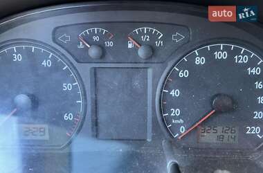 Седан Volkswagen Polo 2004 в 