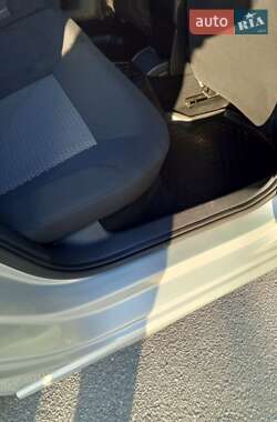 Седан Volkswagen Polo 2012 в 