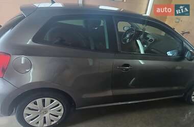 Хэтчбек Volkswagen Polo 2010 в 