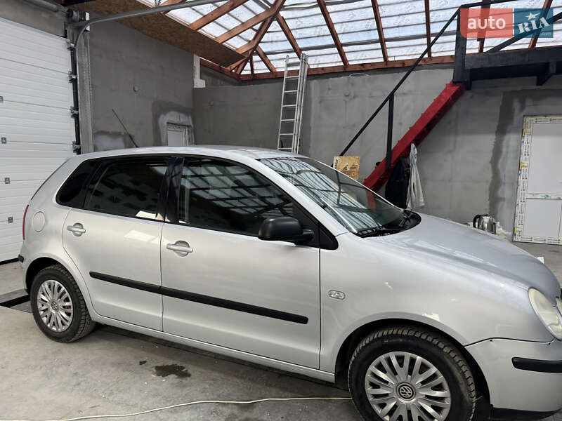 Хэтчбек Volkswagen Polo 2002 в Львове