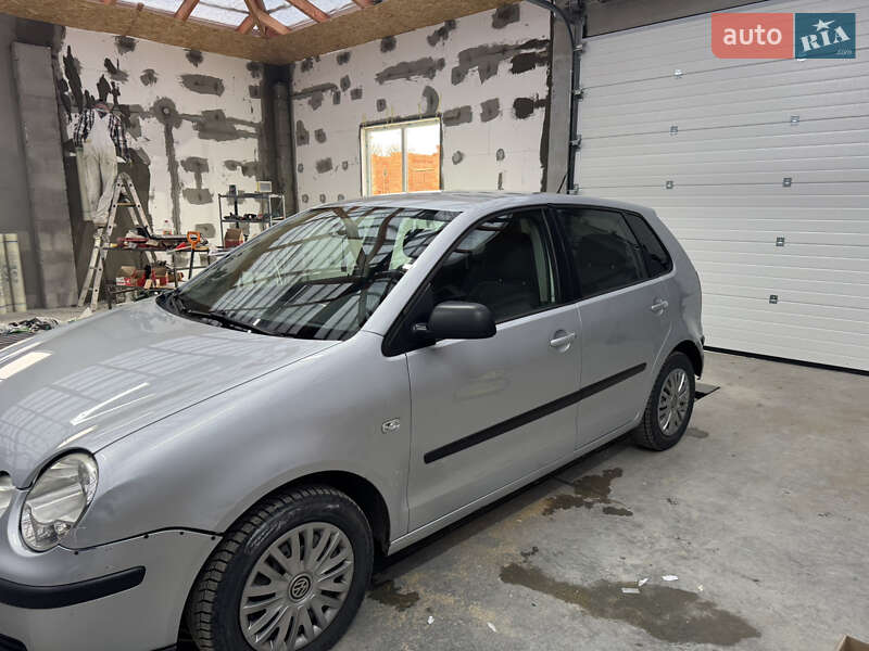 Хэтчбек Volkswagen Polo 2002 в Львове