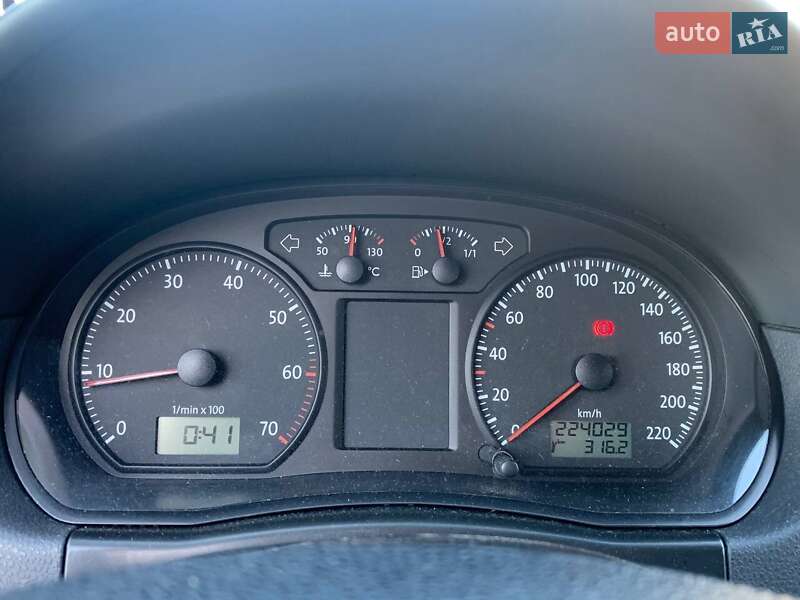 Хэтчбек Volkswagen Polo 2007 в Киеве