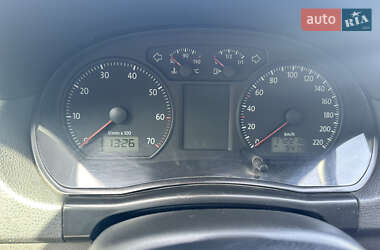Хэтчбек Volkswagen Polo 2008 в 