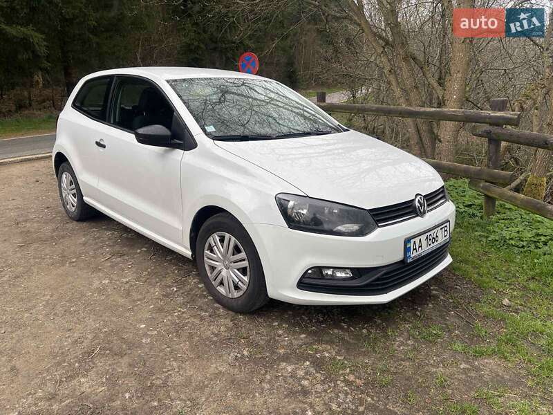 Хэтчбек Volkswagen Polo 2017 в 