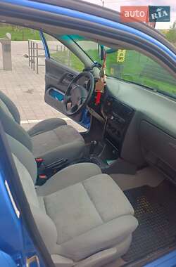 Хэтчбек Volkswagen Polo 1996 в 