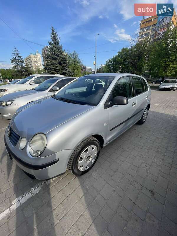 Седан Volkswagen Polo 2005 в Львове фото 3 Седан Volkswagen Polo 2005 в Львове