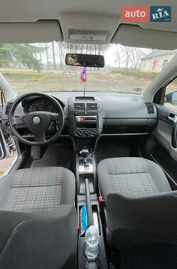 Хэтчбек Volkswagen Polo 2007 в 