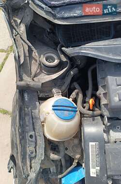 Хетчбек Volkswagen Polo 2011 в 