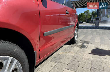Хэтчбек Volkswagen Polo 2006 в 