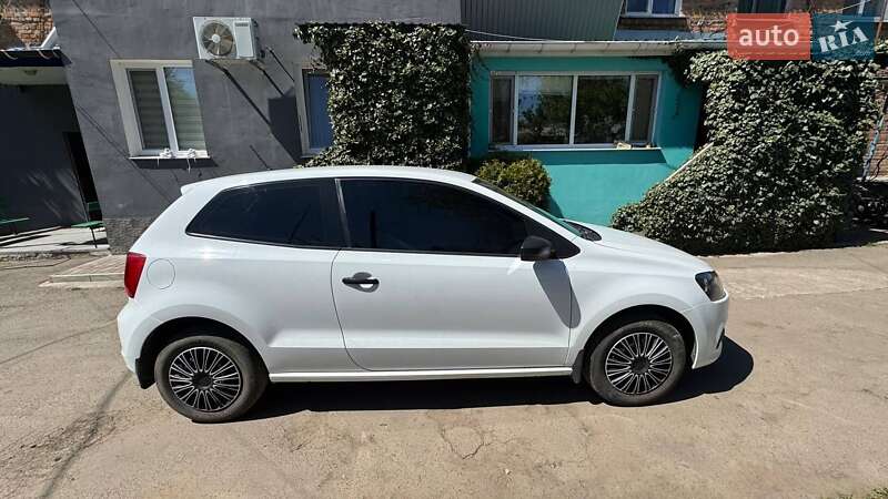 Хетчбек Volkswagen Polo 2016 в Гайвороні