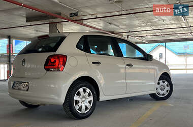 Хэтчбек Volkswagen Polo 2009 в 