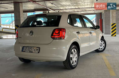 Хэтчбек Volkswagen Polo 2009 в 