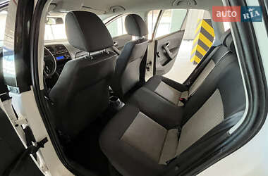 Хэтчбек Volkswagen Polo 2009 в 