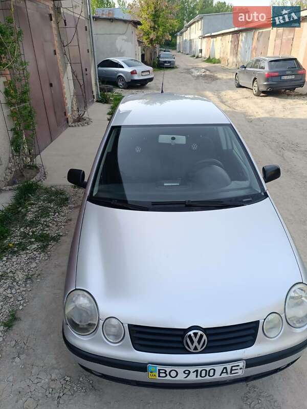 Хетчбек Volkswagen Polo 2003 в Тернополі