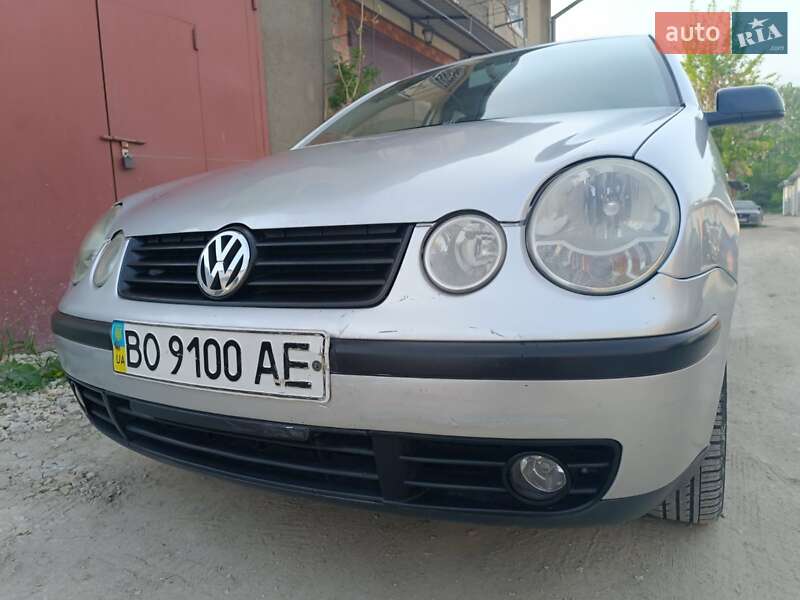 Хетчбек Volkswagen Polo 2003 в Тернополі