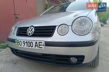 Хетчбек Volkswagen Polo 2003 в 