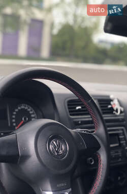 Седан Volkswagen Polo 2013 в 