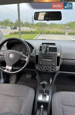 Хэтчбек Volkswagen Polo 2007 в 