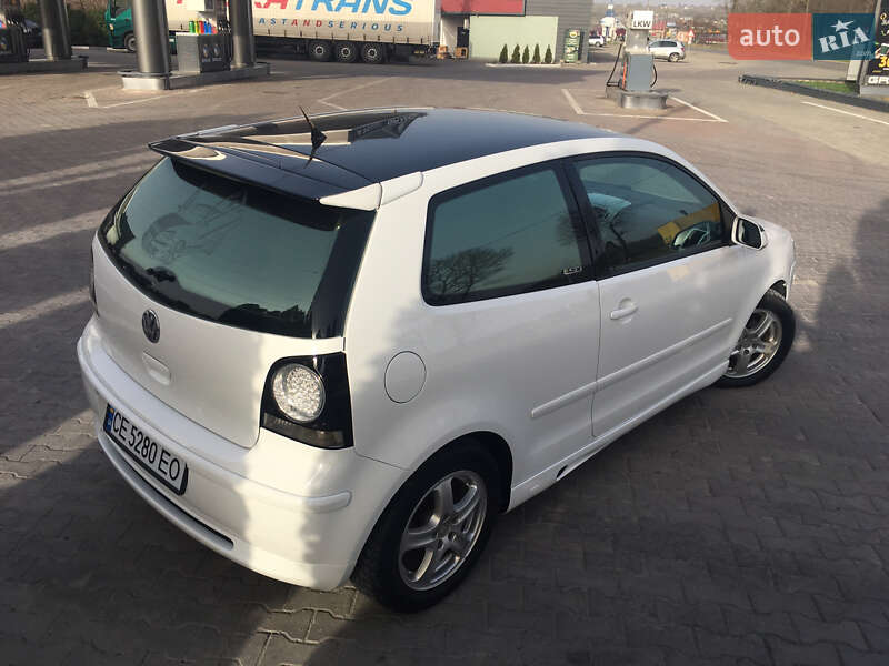 Хетчбек Volkswagen Polo 2007 в Чернівцях