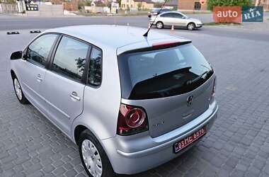 Хетчбек Volkswagen Polo 2009 в 