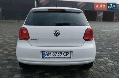 Хетчбек Volkswagen Polo 2013 в 
