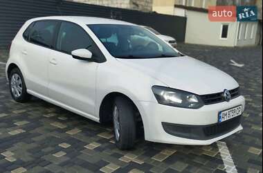 Хетчбек Volkswagen Polo 2013 в 