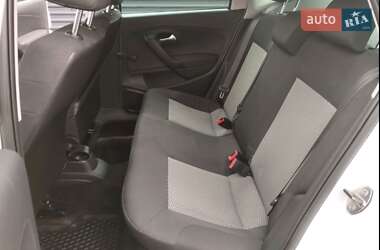 Хетчбек Volkswagen Polo 2013 в 
