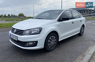 Седан Volkswagen Polo 2018 в Львові