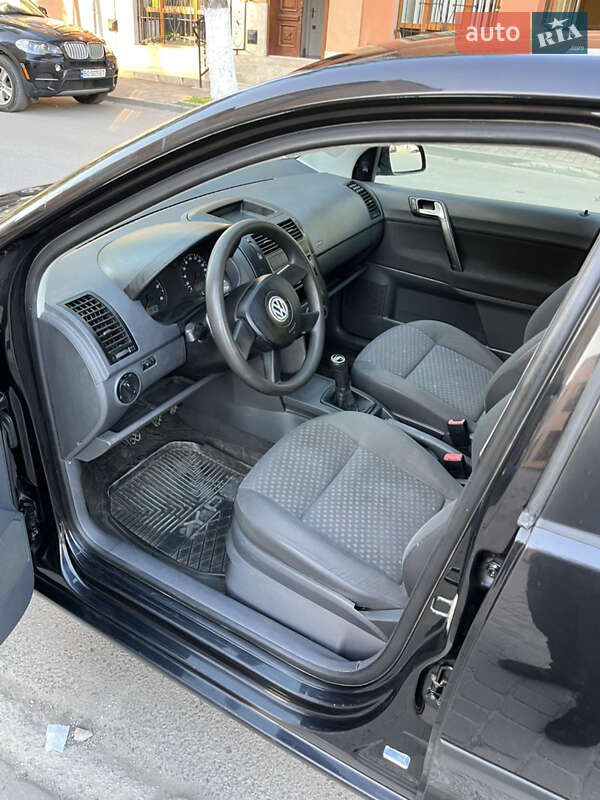 Хэтчбек Volkswagen Polo 2003 в Черновцах