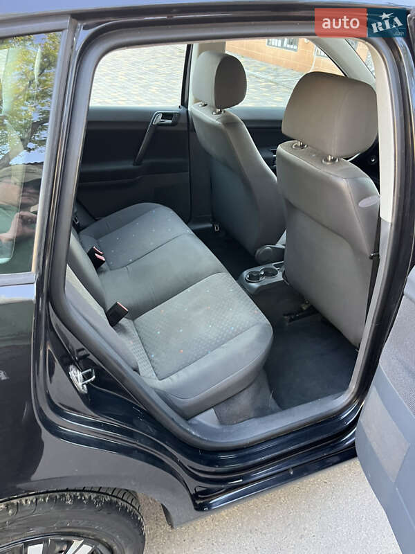Хэтчбек Volkswagen Polo 2003 в Черновцах