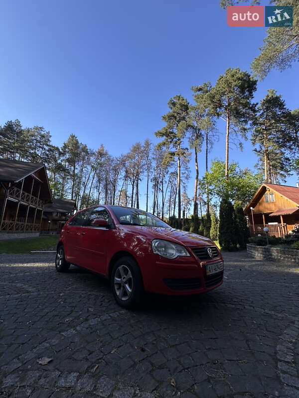 Хэтчбек Volkswagen Polo 2008 в Киеве