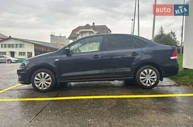 Седан Volkswagen Polo 2016 в Полтаві