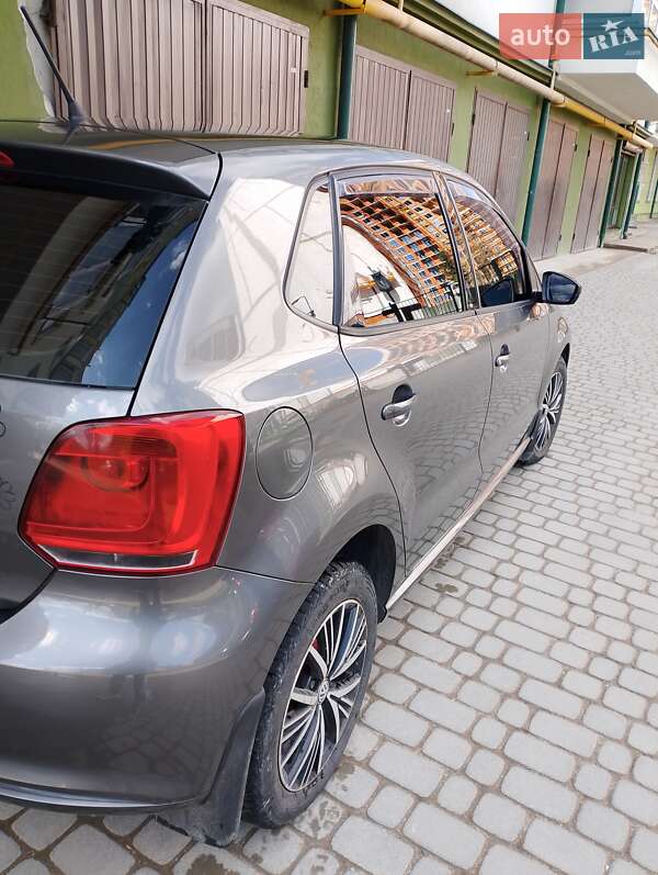 Хетчбек Volkswagen Polo 2011 в Івано-Франківську