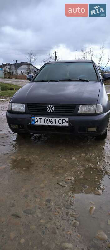 Седан Volkswagen Polo 1998 в Рожнятове