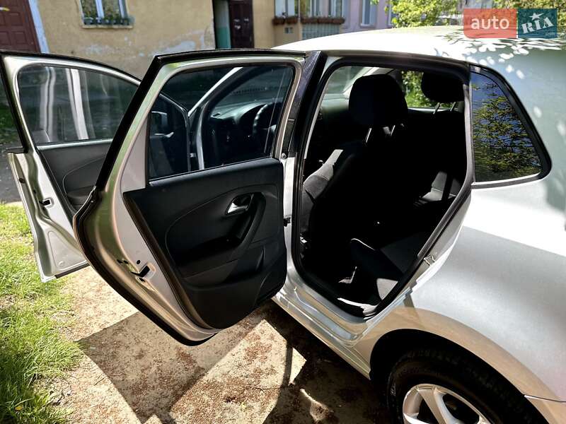 Хэтчбек Volkswagen Polo 2013 в Яворове