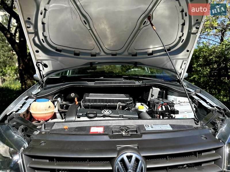 Хэтчбек Volkswagen Polo 2013 в Яворове