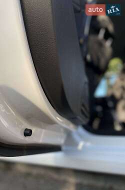 Хэтчбек Volkswagen Polo 2013 в 
