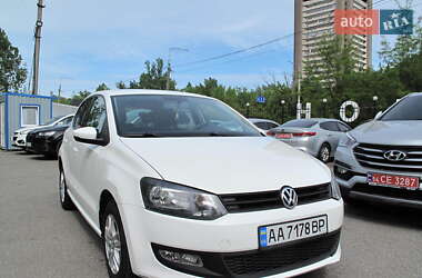 Хэтчбек Volkswagen Polo 2011 в Киеве