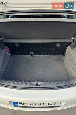 Хетчбек Volkswagen Polo 2010 в 