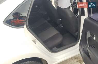 Седан Volkswagen Polo 2012 в 