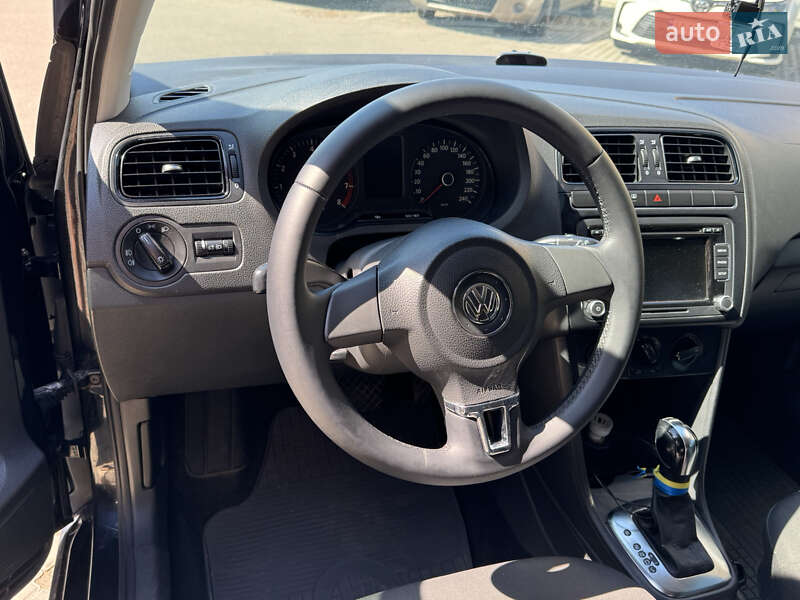 Хетчбек Volkswagen Polo 2010 в Києві