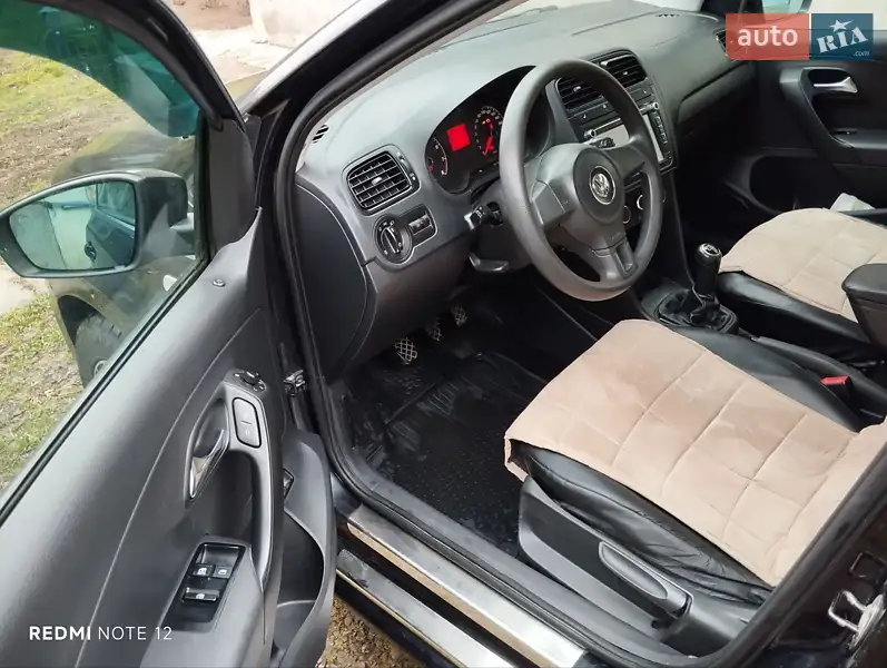 Volkswagen Polo 2011 VIN XW8ZZZ61ZCG019259 фото оголошення 11 з 49