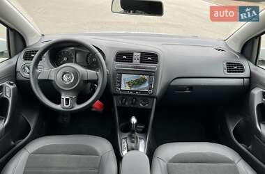 Хетчбек Volkswagen Polo 2011 в 